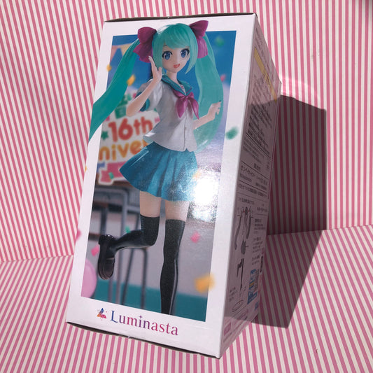 Vocaloid Hatsune Miku Figura Luminasta Hatsune Miku 16th KEI Ver. 18cm