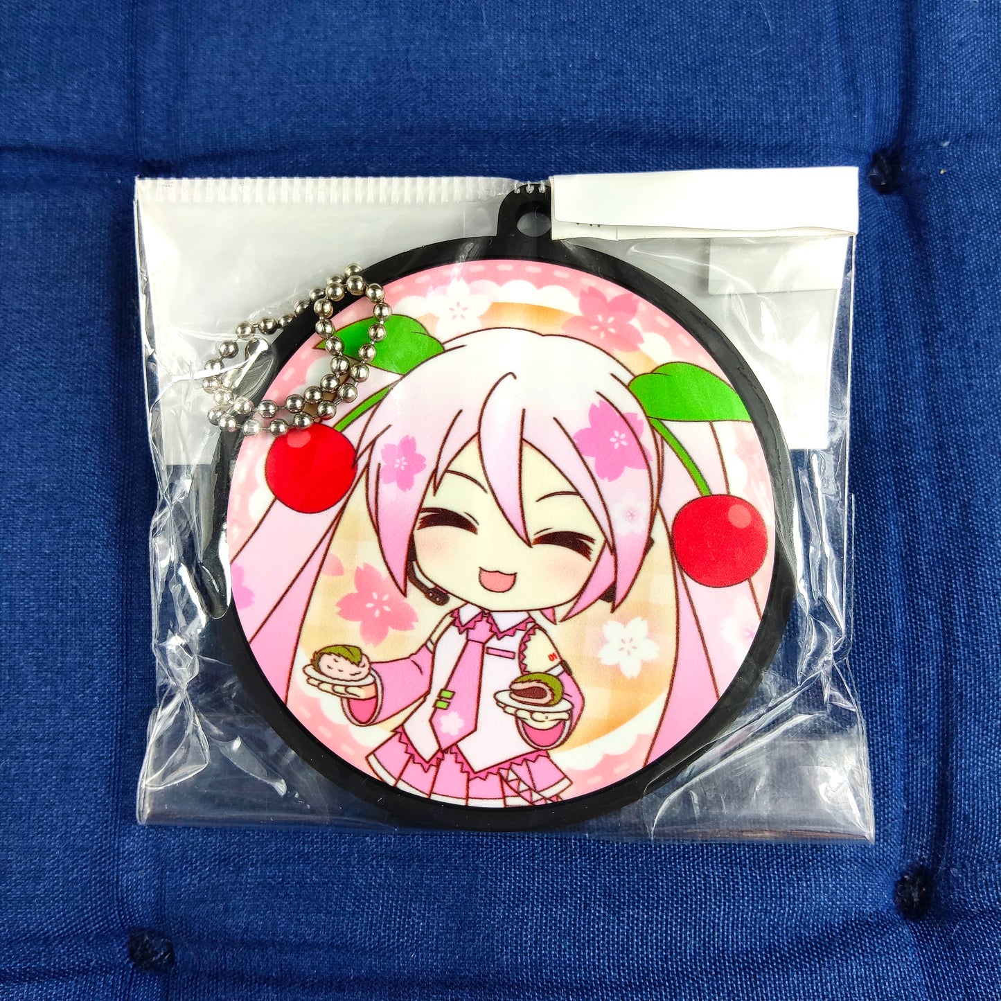 Limited Rubber Keychain Vocaloid Sakura Hatsune Miku PIAPRO A