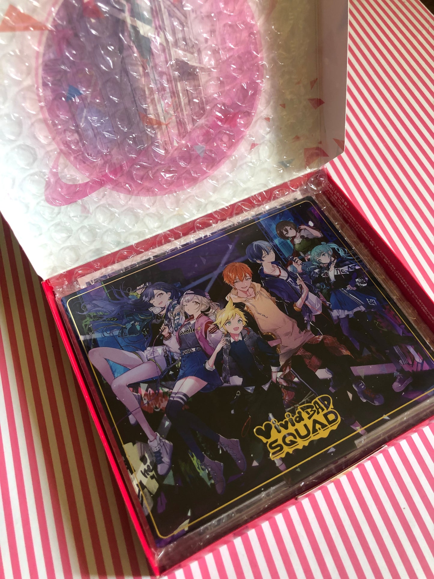 Vivid Bad Squad Project Sekai Scène colorée ! pi. Hatsune Miku Album Vol. 1 [First Press Ed.] (CD + Support Acrylique + Autocollant)