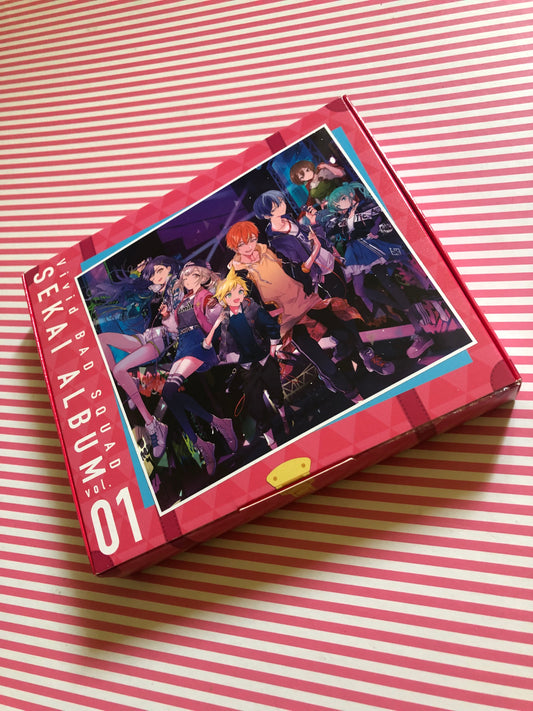 Vivid Bad Squad Project Sekai Colorful Stage! ft. Hatsune Miku Album Vol. 1 [First Press Ed.] (CD + Soporte Acrílico + Pegatina)