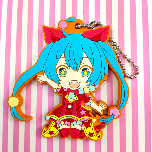 Wonderlands X Showtime Vocaloid Project Sekai Porte-clés en caoutchouc coloré pour scène ! pi. Hatsune Miku