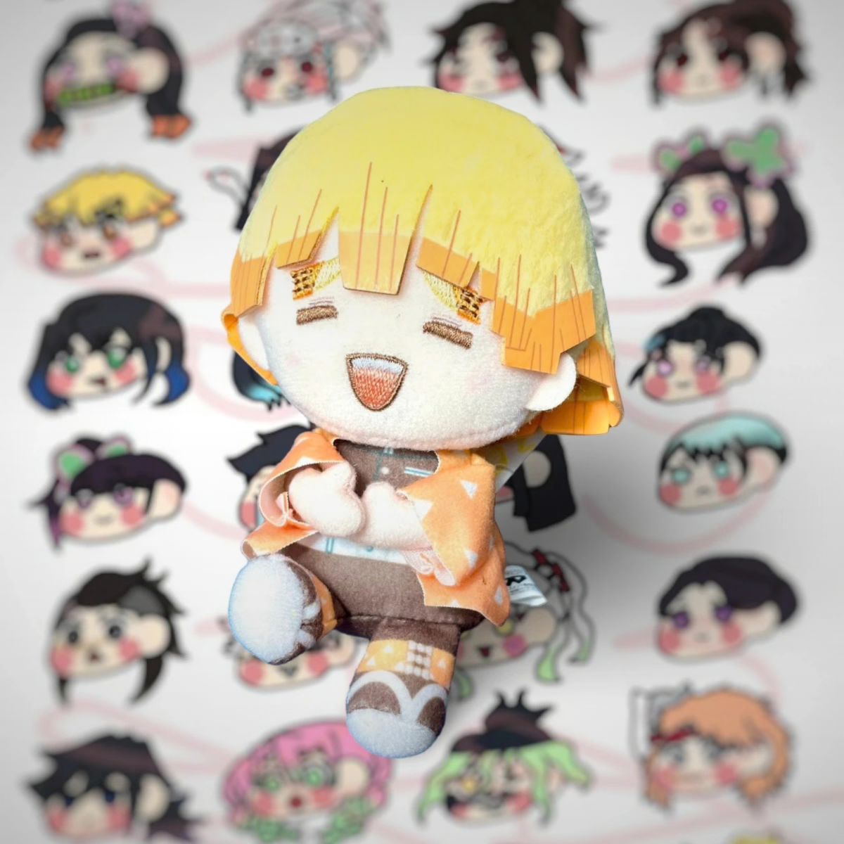 Decorative Keychain Zenitsu Agatsuma Kimetsu No Yaiba Sitting Smiling